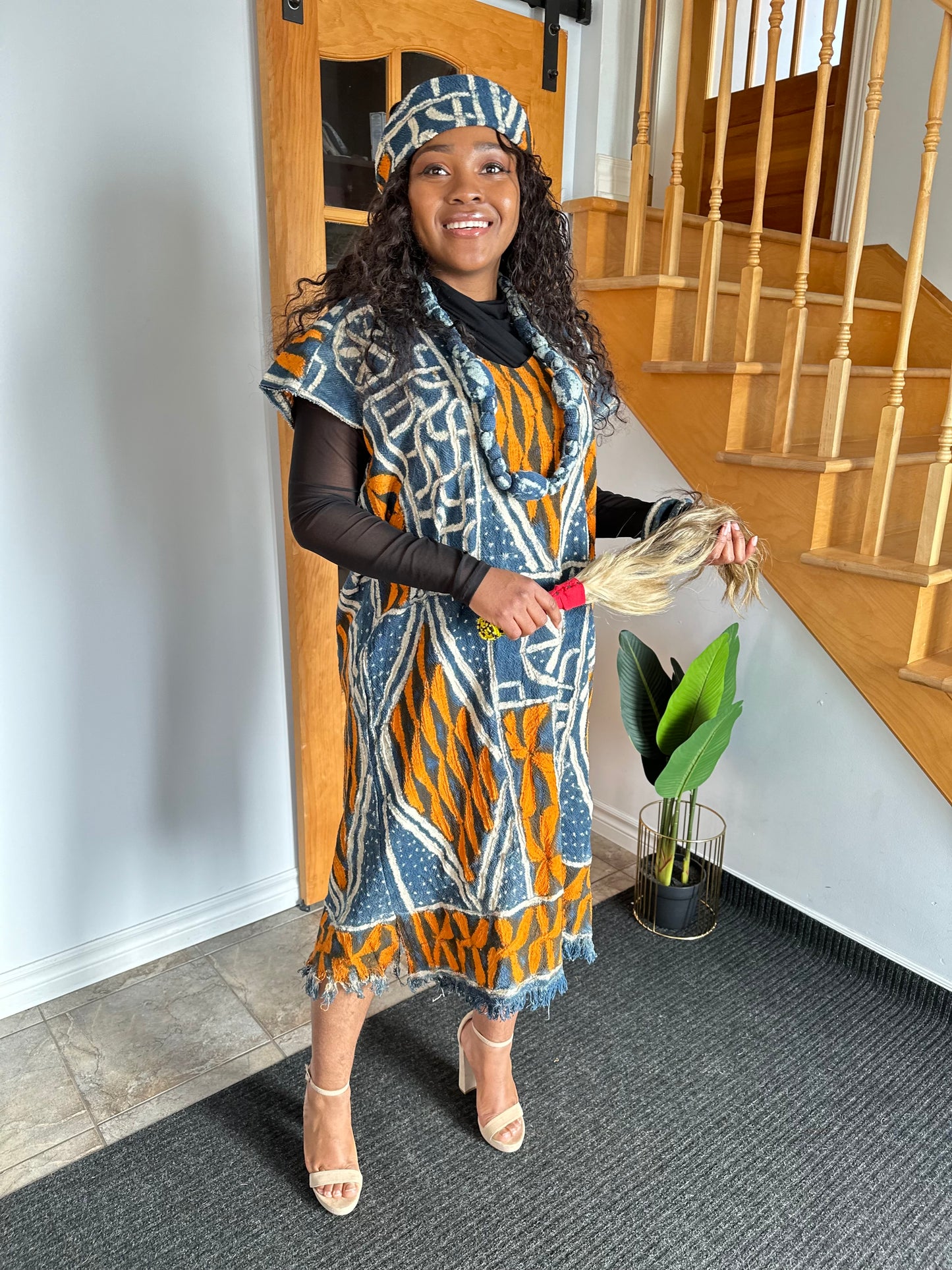 Boubou traditionel Ndop/ artisanat camerounais/ heritage culturel
