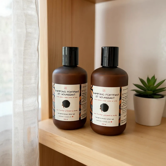 Shampoing fortifiant au Chébé, Ortie & Romarin